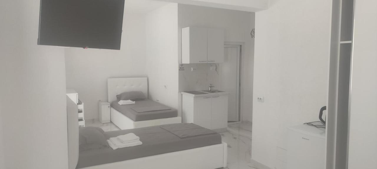 Golem Apartment 外观 照片
