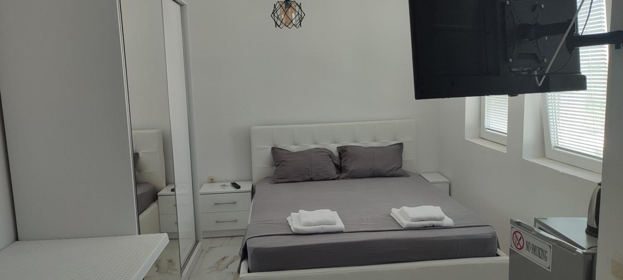 Golem Apartment 外观 照片