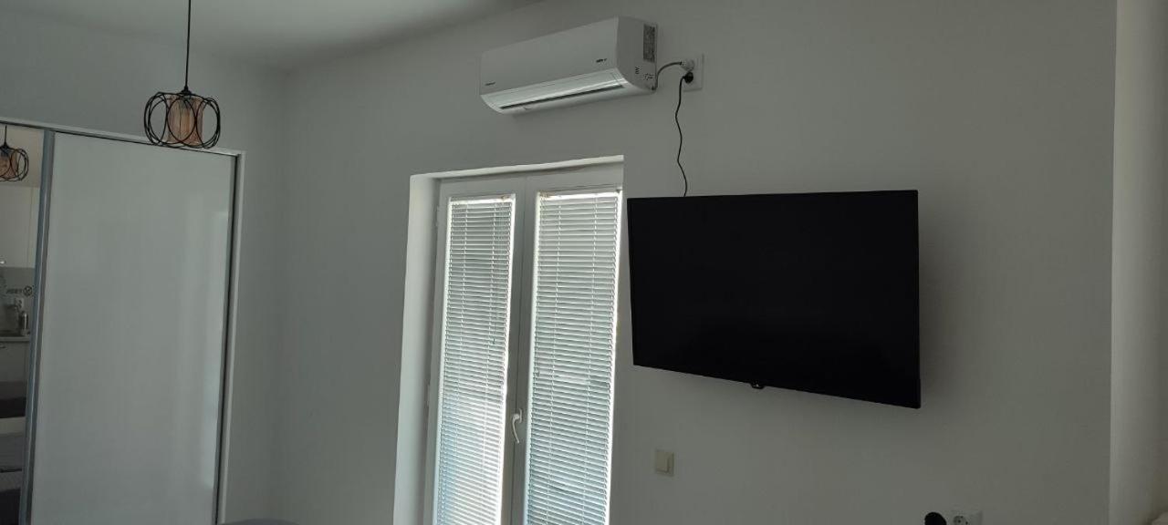 Golem Apartment 外观 照片