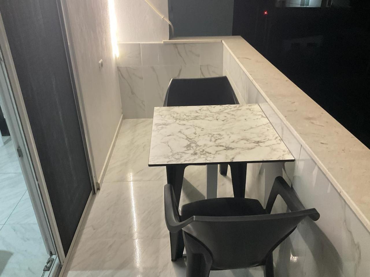 Golem Apartment 外观 照片